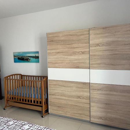 Claire'S Court Apartment Марсахлок Екстериор снимка