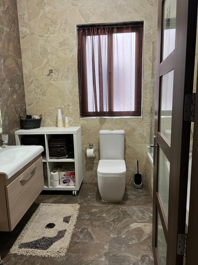 Claire'S Court Apartment Марсахлок Екстериор снимка