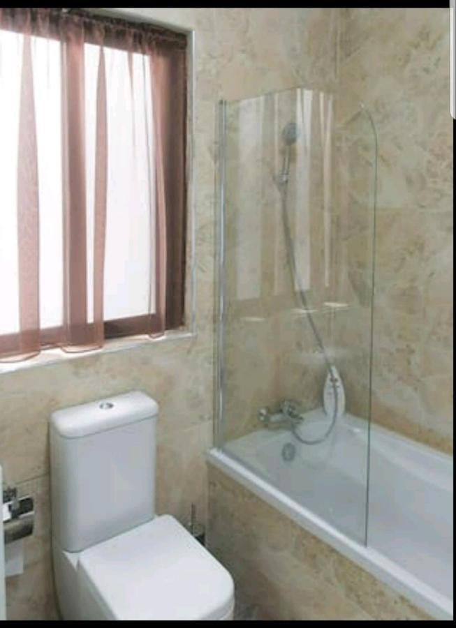 Claire'S Court Apartment Марсахлок Екстериор снимка
